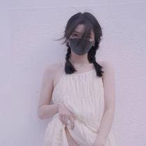 福尔摩斯小姐